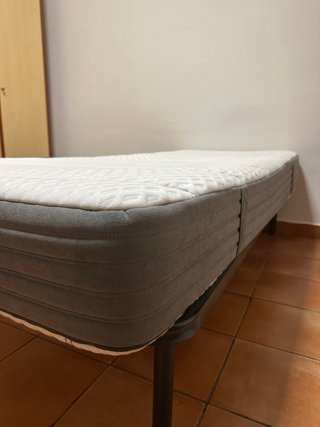 Vendo 2 Materassi singoli Tempur e Dorelan