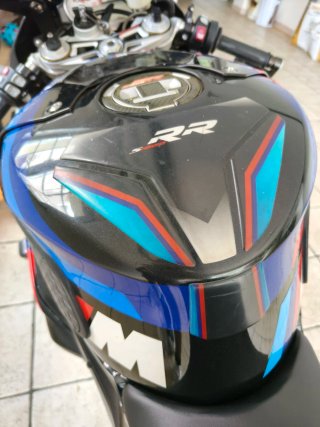 BMW S1000RR
