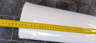 Lavabo pequeño con pie blanco