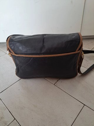 Bolso Loewe Negro y Marrón Piel