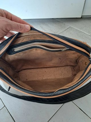 Bolso Loewe Negro y Marrón Piel
