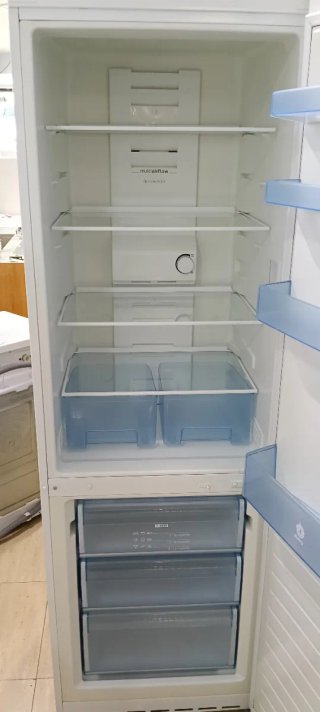 NEVERA COMBI BALAY NO FROST ENERGÍA A+