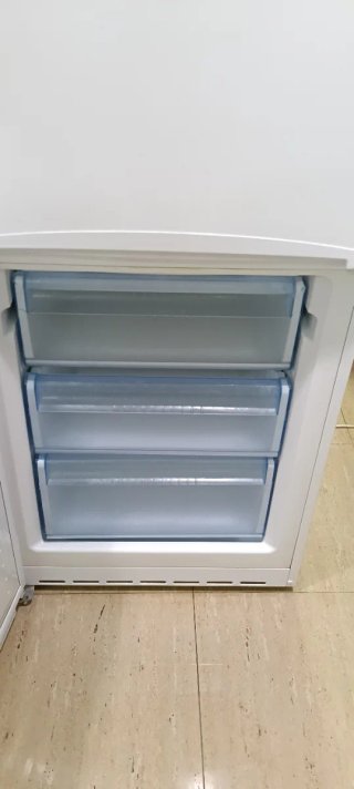 NEVERA COMBI BALAY NO FROST ENERGÍA A+