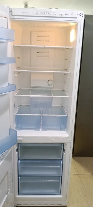 NEVERA COMBI BALAY NO FROST ENERGÍA A+