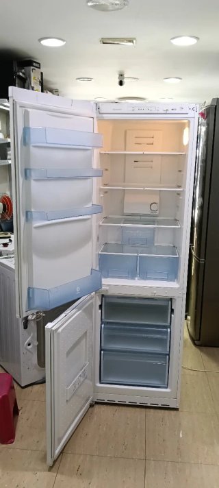NEVERA COMBI BALAY NO FROST ENERGÍA A+