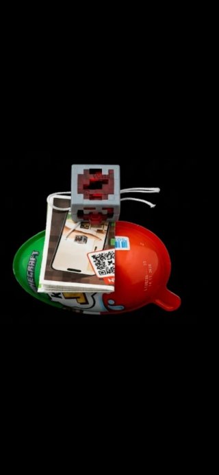 Cubo Redstone Minecraft Kinder Joy.
