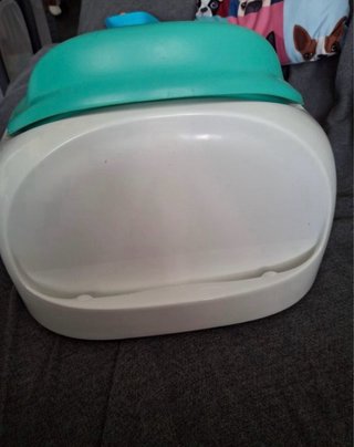 Silla Bumbo para bebé con bandeja