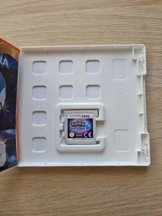 Pokémon Luna Nintendo 3DS con caja