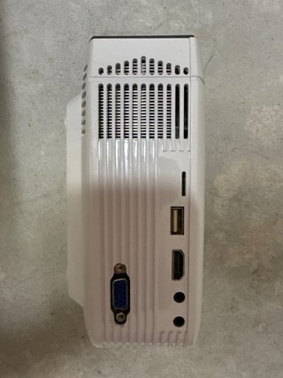 Proyector LED Apeman con altavoz