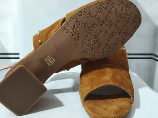 Brenda Zaro Sandalias Tacón Cuero Marrón