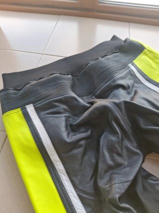 Traje de moto 2 piezas neón y negro
