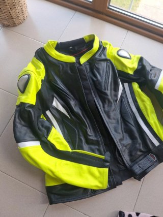 Traje de moto 2 piezas neón y negro