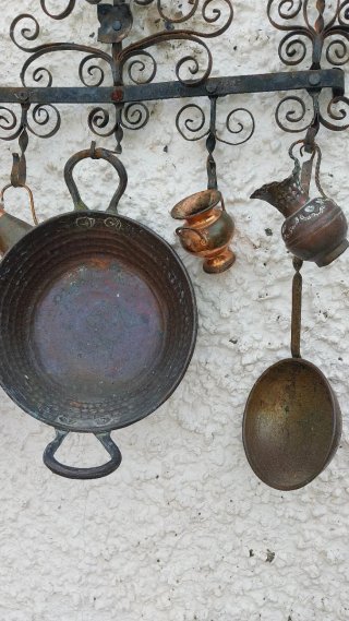 Colgadores cacharitos  cobre antiguos