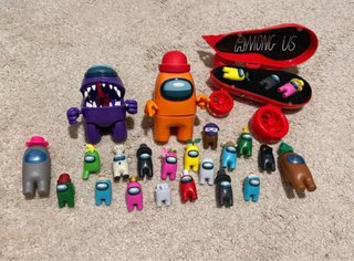 Among Us Figuras y Accesorios