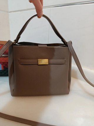 3 Bolsos gris , Negro y Multicolor