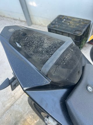 Yamaha YZF 125 Amarilla