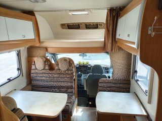 Autocaravana capuchina gran garaje