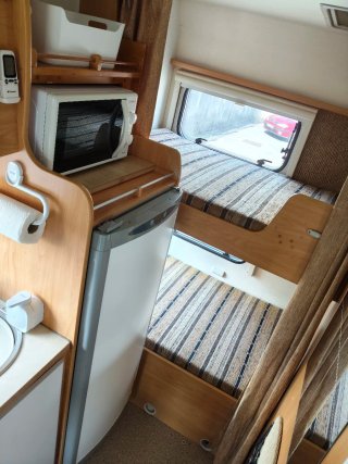 Autocaravana capuchina gran garaje