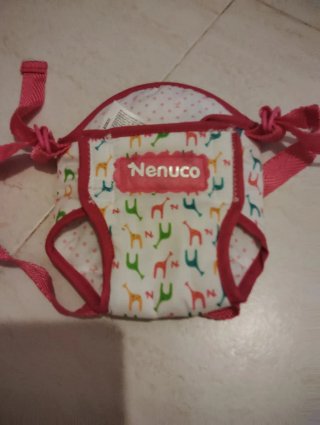 Muñeca Nenuco con carrito, mochila y accesorios