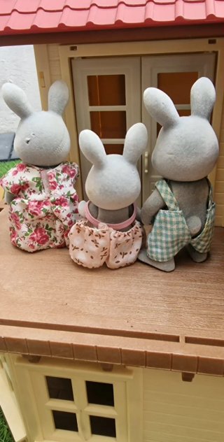 Familia Conejos Sylvanian Vintage