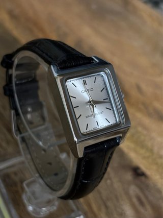 Reloj Casio LTP-1007
