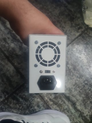 Fuente Alimentación CC Regulable STP3005