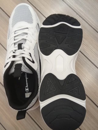 Zapatillas Champion Blancas y Negras de hombre