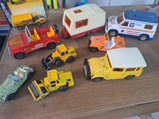 Consegna di auto giocattolo Majorette