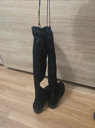 Botas altas negras
