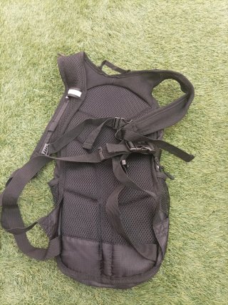 Mochila Trail Running Negra Nueva