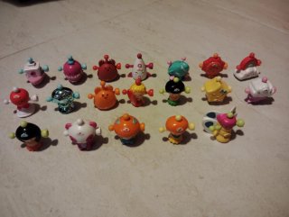Bolso Wizzies con muñecos