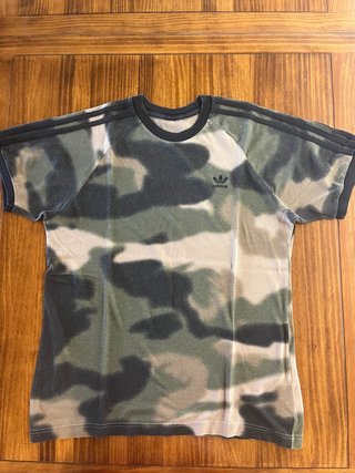 Camiseta Adidas Camuflaje Hombre