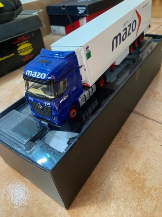 WSI Models Camión Grupo Mazo