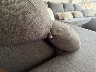 Sofá rinconera 6 plazas 345 cm con cama.
