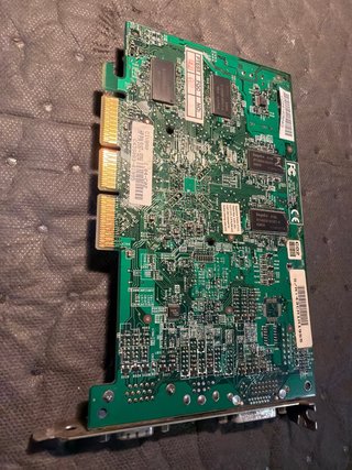 Tarjeta Gráfica ASUS V9520/TD/256MB