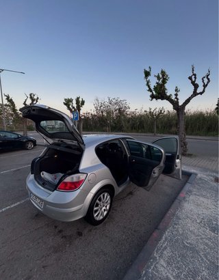 Opel Astra 2004
