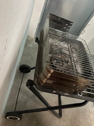 Barbacoa Portátil Negra y Plateada