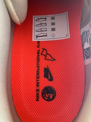 Nike Vomero Plus "Running Poets" (T. 47,5EU)