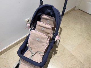 Silla de muñecos para trillizos / carrito muñecas