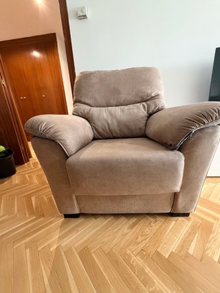 Sillón individual beige tela