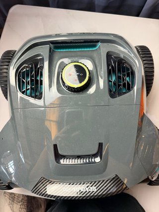 Robot Limpiafondos AIPER Seagull Pro