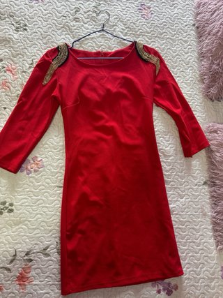 Lote 4 vestidos de fiesta usados 1 vez