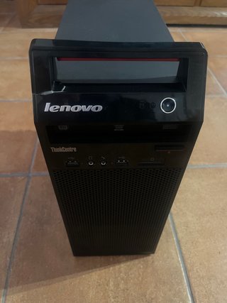 Ordenador Lenovo i3 GB RAM  SSD 480gb