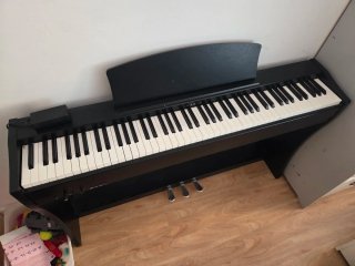 Piano Digital Kawai Semi- Nuevo