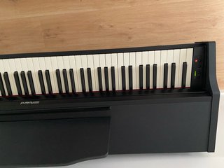 Piano Digital Roland RP102