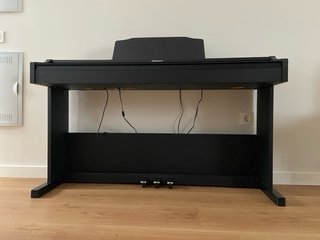 Piano Digital Roland RP102