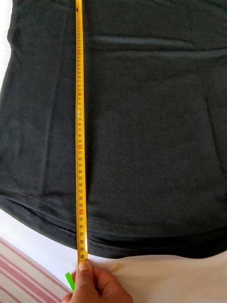 Conjunto deportivo niña negro y estampado