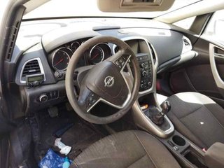 Piloto trasero opel 230153 13282246 astra 1.7 cdti