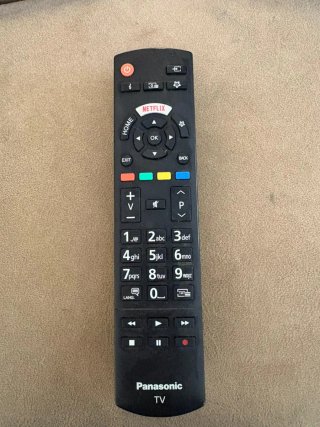 Televisión Panasonic 49 Negra
