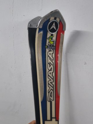 Esquís Dynastar 64